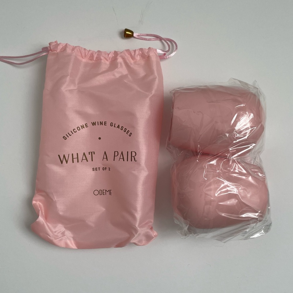 Pink silicone wine glasses. Unopened